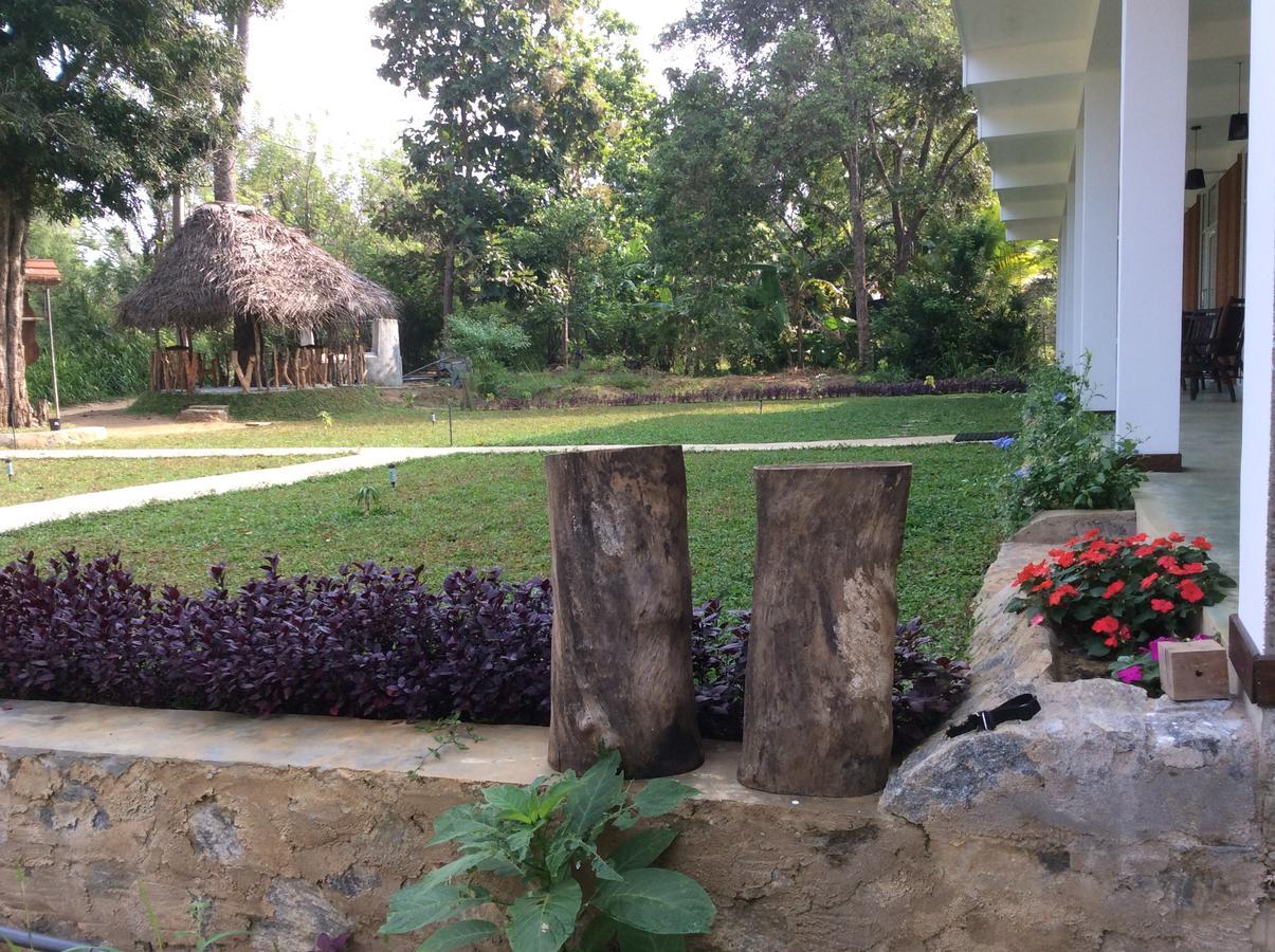 Sigiriya Rock Hide Hotell Eksteriør bilde