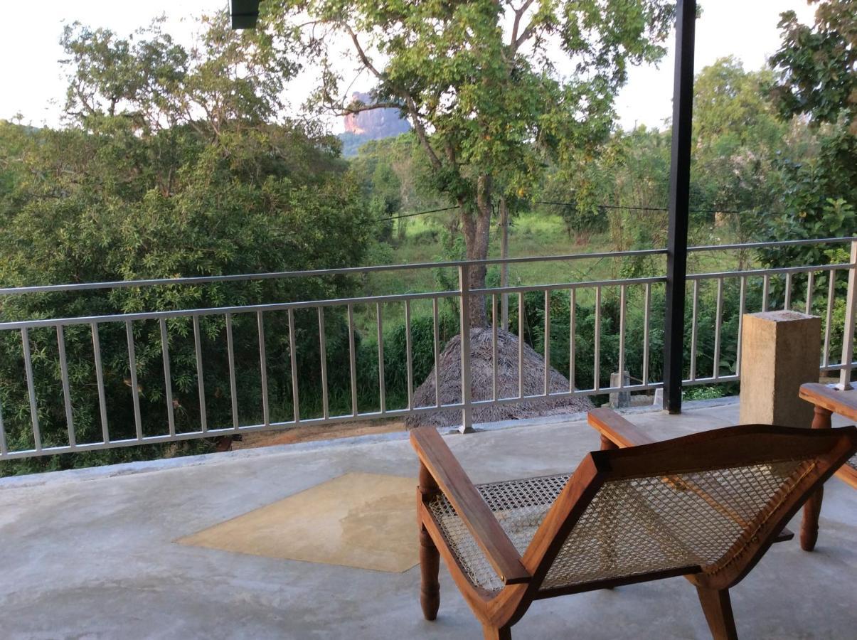 Sigiriya Rock Hide Hotell Eksteriør bilde